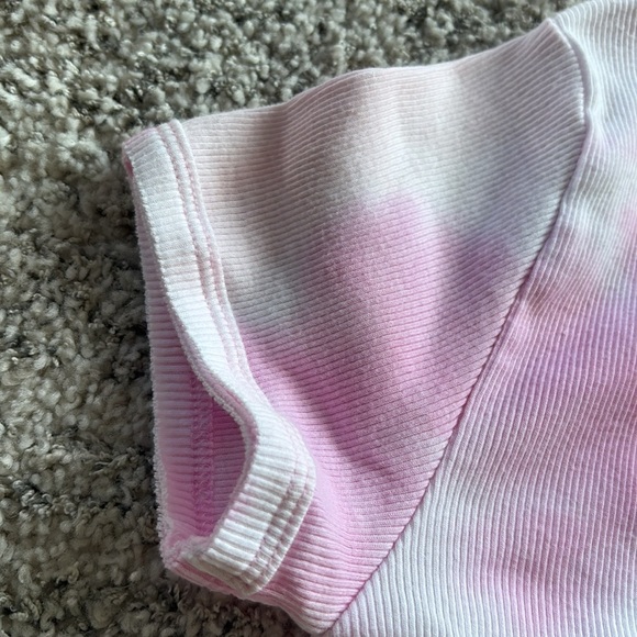 Pink White Tie-Dye short sleeve crop top  "90s baby"  Embroidered on front - Picture 8 of 9